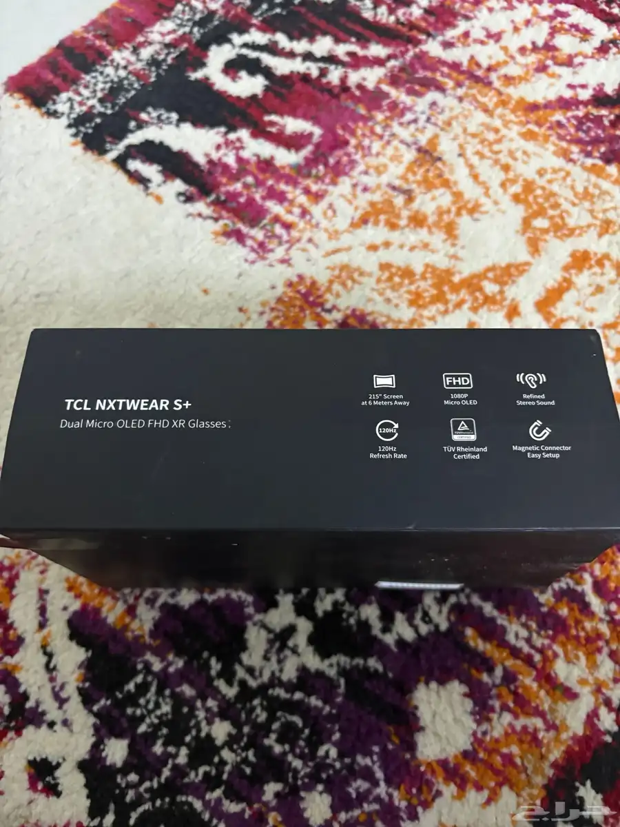 يعرض محتوى سينمائي نظارة  TCL NXTWEAR S 2