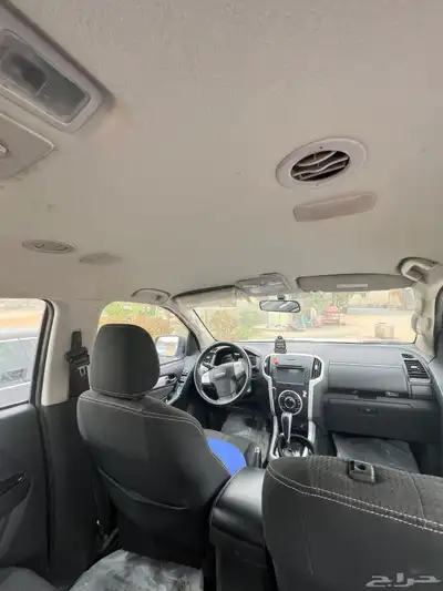 جيب mux 2020 isuzu 0