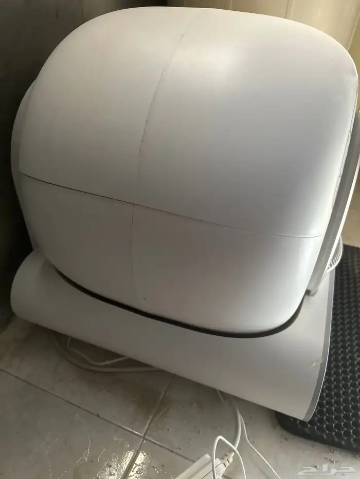 جهاز تنظيف مخلفات القطط و اطعام 2