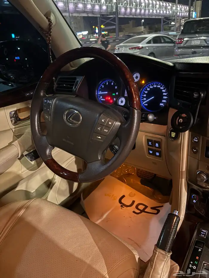 لكزس 2009 15