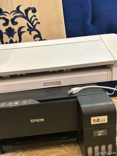 كاميو 4 مع جميع ملحقاته الأساسية و طابعة hp 1
