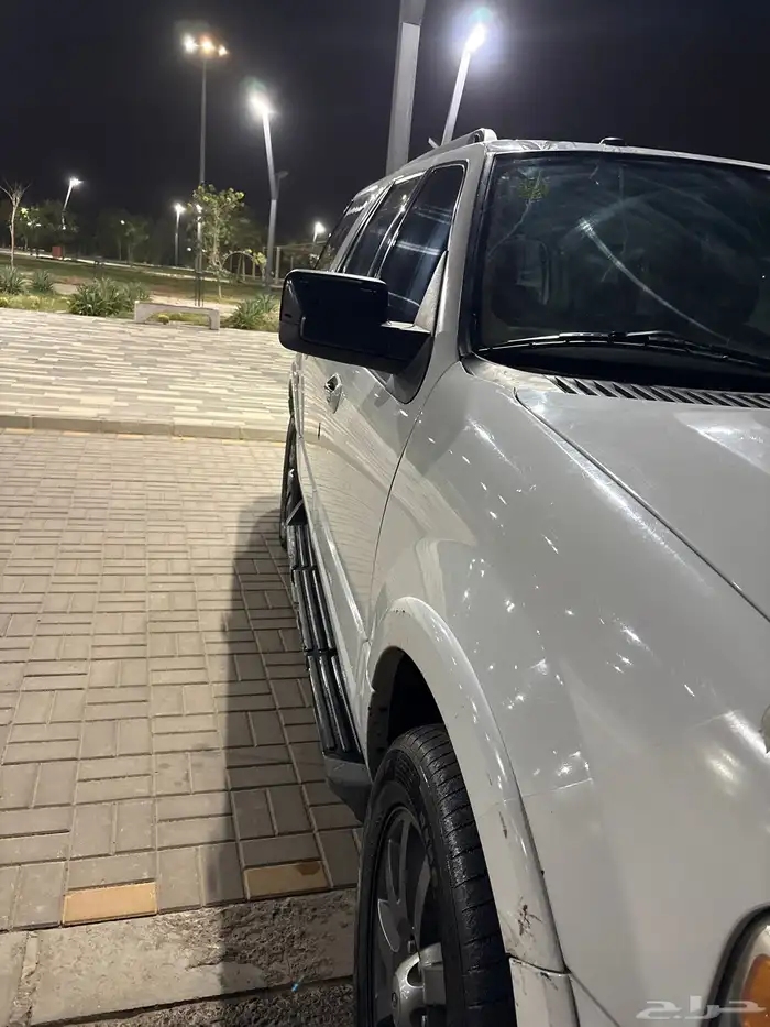 فورد اكسبدشن2012 4
