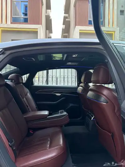 Audi A8 s line 2018 مخزن 21