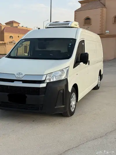 تويوتا هايس سقف عالي 2022 0