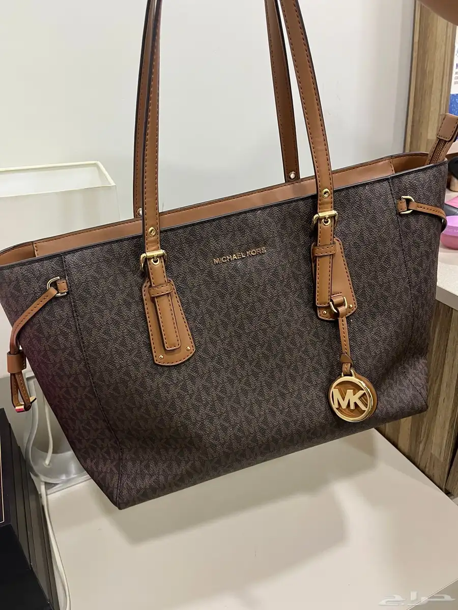 شنطة مايكل كورس اصلية michael kors 0