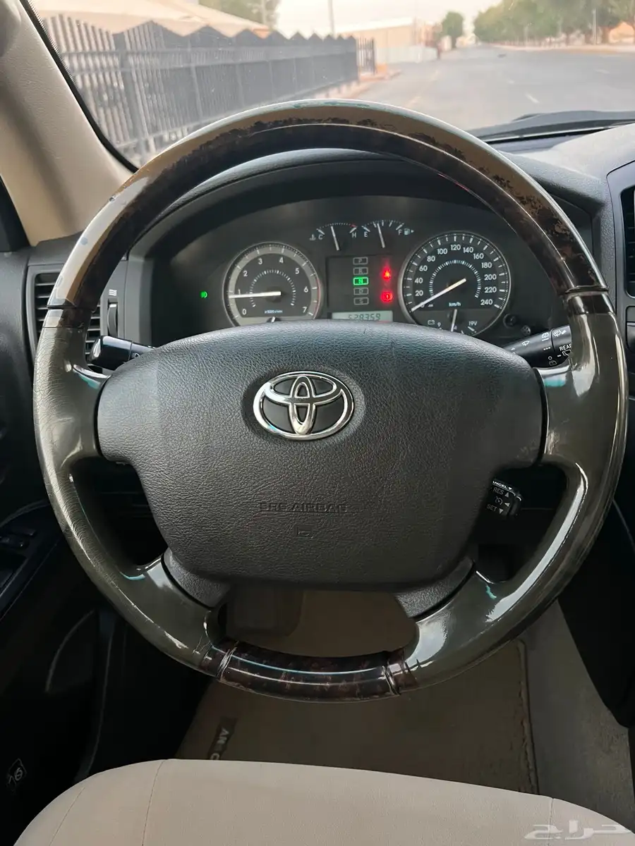 للبيع جيب لاندكروزر ((GXR 2011 نظيف جدا )) 47