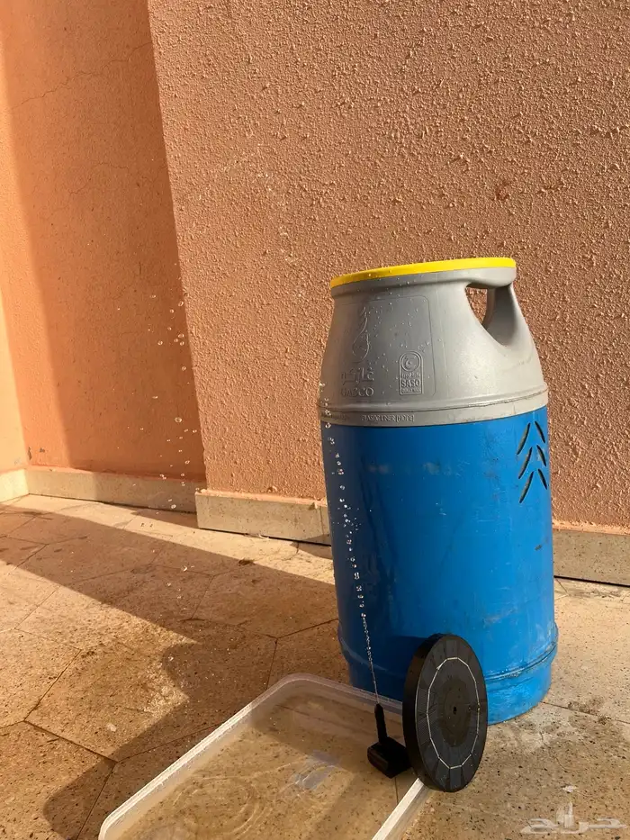 نافوره بالطاقه الشمسيه 1