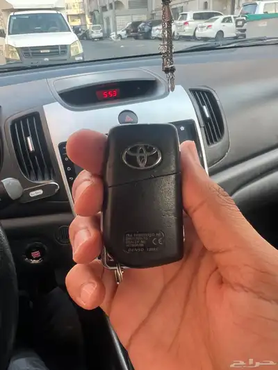 مفتاح سيارة تويوتا 2