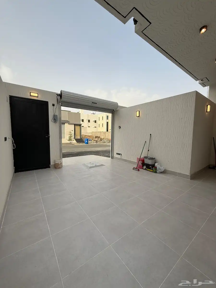 للبيع روف ارضي ببايكة سيارة تصميم مودرن ف ابها المحاله 2