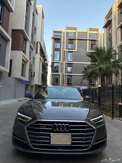 Audi A8 s line 2018 مخزن 1