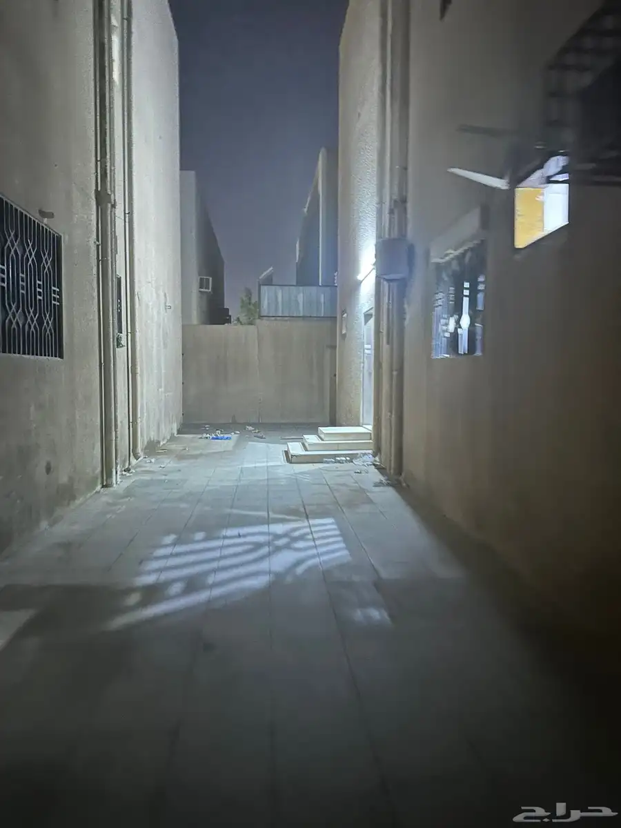 شقق للعزاب حى الشهداء 3000 6