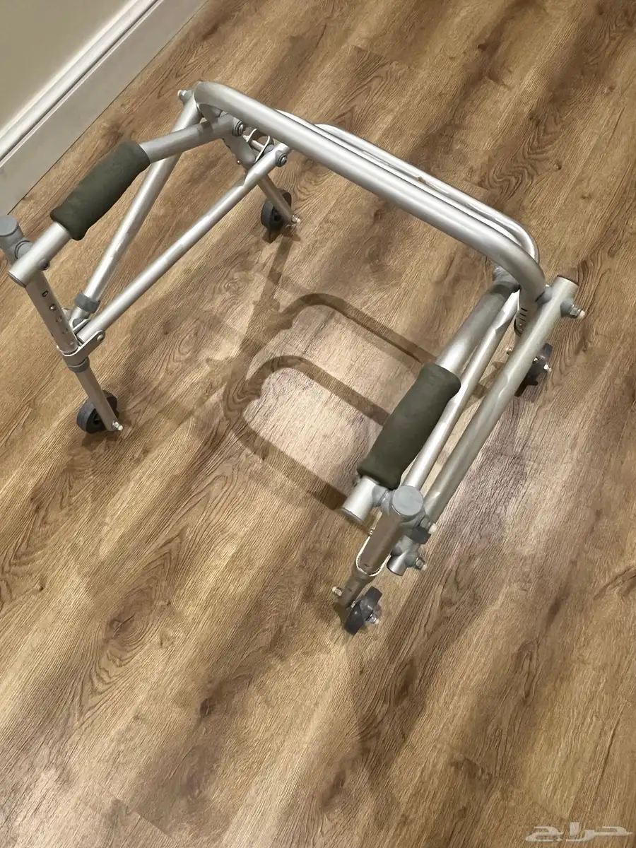 مشاية تدريب أطفال ذوي احتياجات خاصه 1