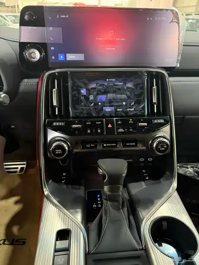 لكزس 600LX إف سبورت 2025 فل كامل بطاقه جمرك 12