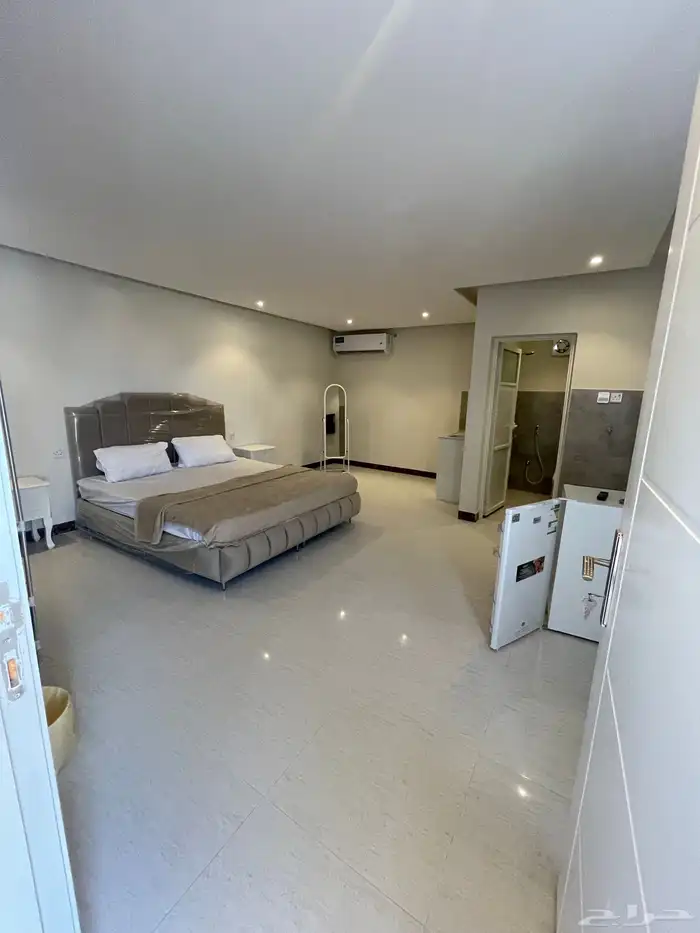 سكن نسائي 19