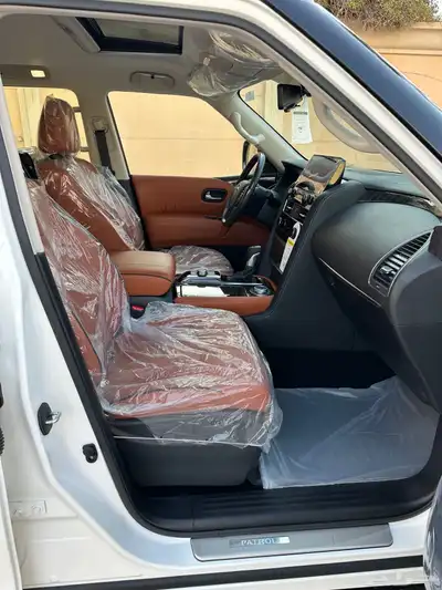 باترول 2024 بلاتينيوم شبه جديد V6 36