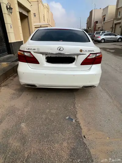 لكزس LS 460 2010 1