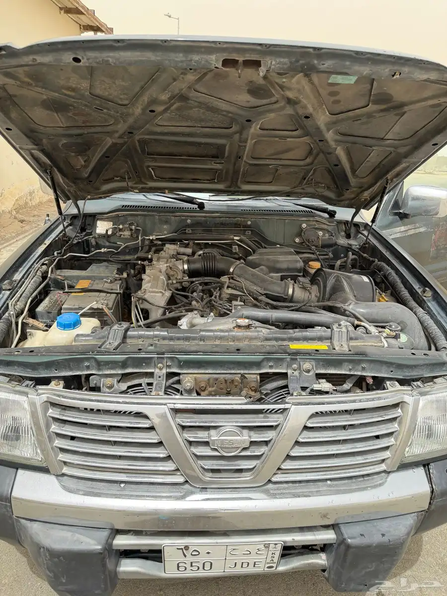 جيب نيسان باترول موديل 2000 10