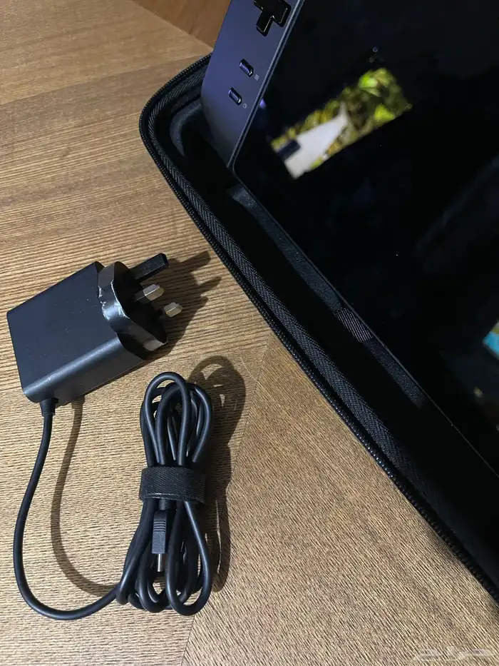 Lenovo legion go لينوفو ليجن قو 1