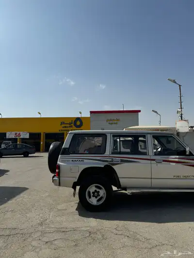 بترول مكينه لكزز 400 Ls 1
