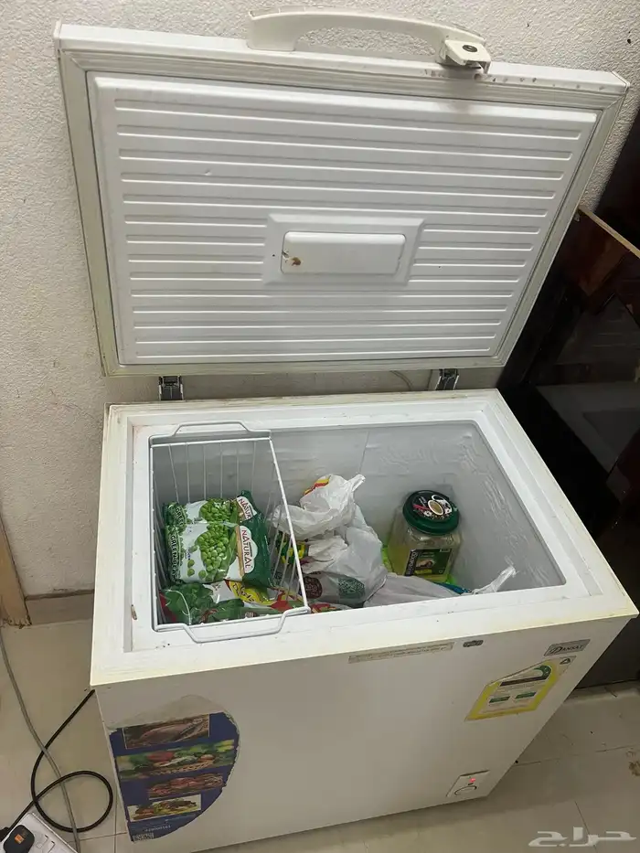 مكيف1.5 وفريزر عدد 2 كبير وصغير للبيع شرط تبريد وثلج 7