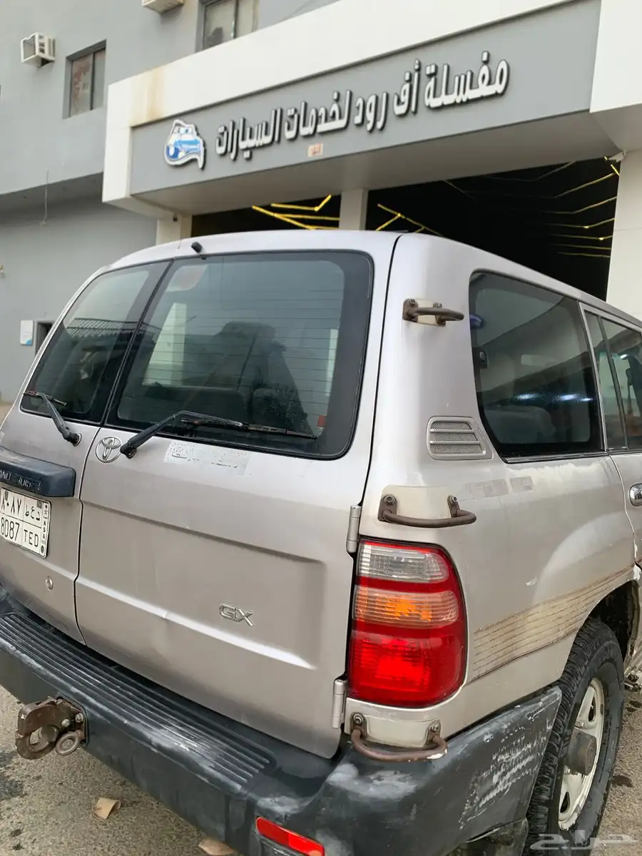 صالون 2000 تايوتا 1