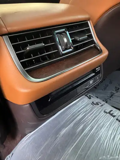 لكزس ls500 هايبرد2018 فل كامل عبداللطيف جميل 10