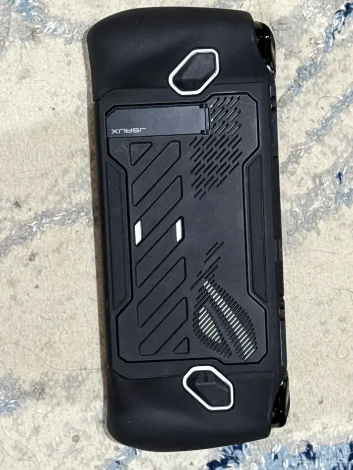 مساحة 4 تيرابايت rog ally z1 extreme 1