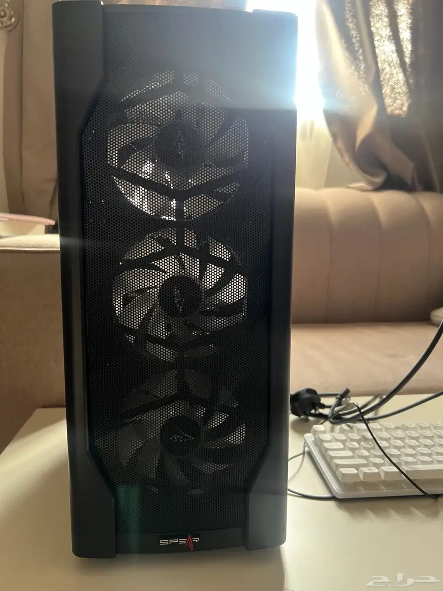 جهاز pc بدون الشاشه لالعاب جديد استعمال شهرين 2