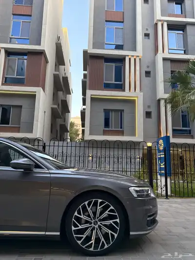 Audi A8 s line 2018 مخزن 7