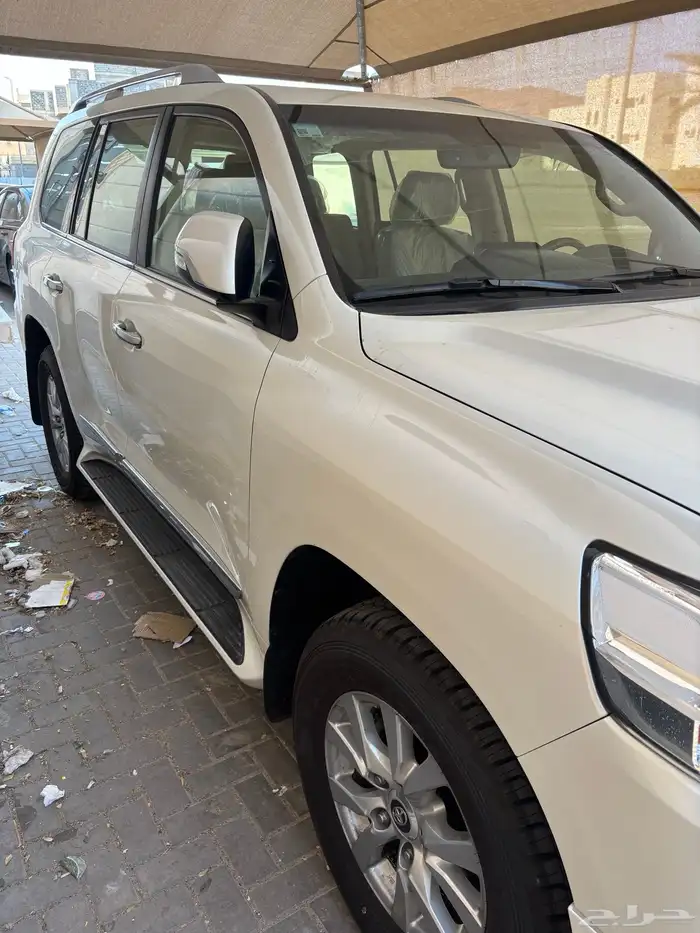 لاندكروزر فكسار مخزن الممشى 16 الف 1