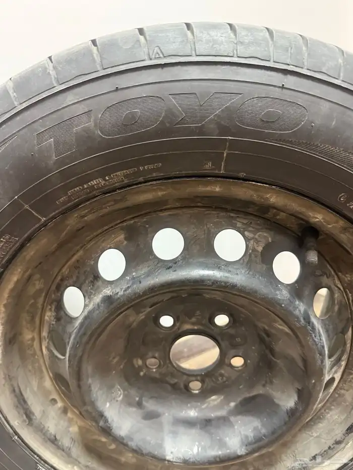 جنط حديد كورولا كفر تويو ياباني بحاله ممتازه 4