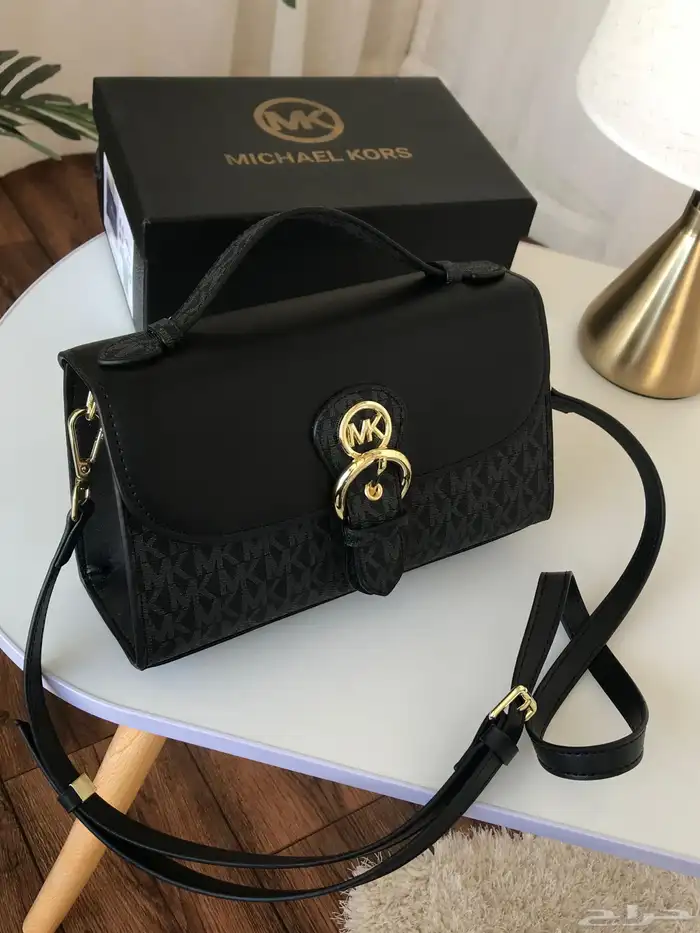 شنط وشوزات 39