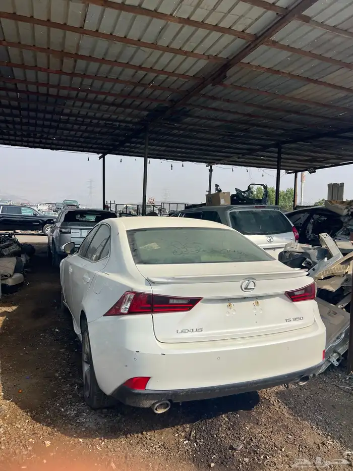 لكزس تشليح Gs350 2015 قطع غيار مصدوم 8