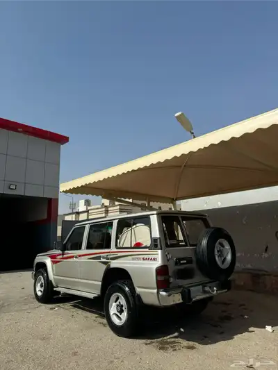بترول مكينه لكزز 400 Ls 14