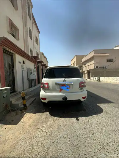 NISSAN PATROL PLATINUM 3