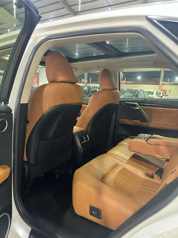 لكزس RX350 BB 2022 بنزين شبه جديد ( الوكيل عبداللطيف جميل ) 8