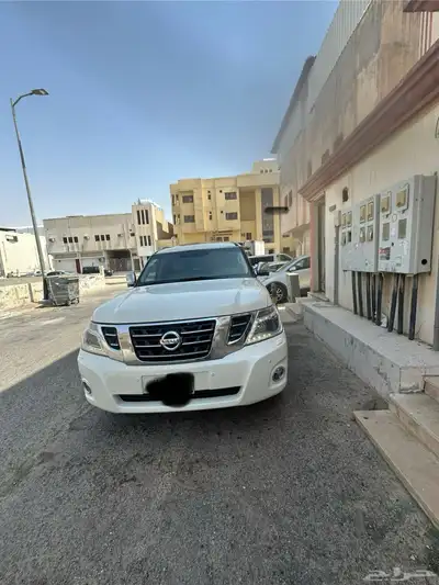 NISSAN PATROL PLATINUM 1