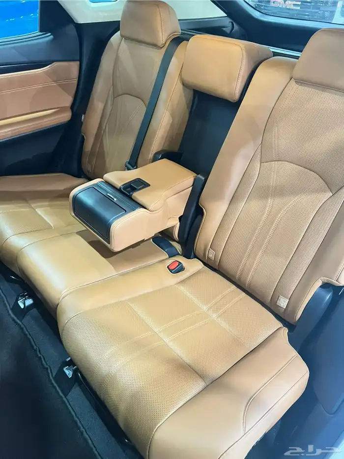 لكزس RX350 BB 2022 بنزين شبه جديد ( الوكيل عبداللطيف جميل ) 10