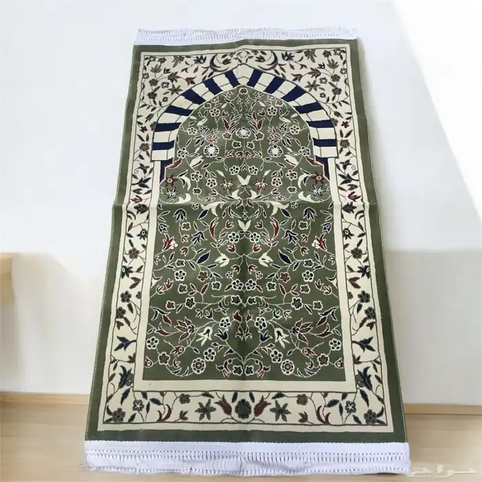 سجادات بتصميم الروضة الشريفة 3