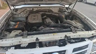 للبيع جيب نيسان 5