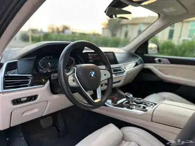BMW X7 2021 8