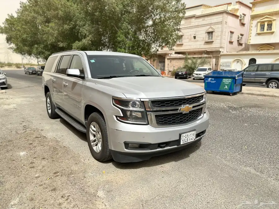 سوبربان 2016 يوجد رش في باب الشنطه وجزء من الرفرف خلفي 2