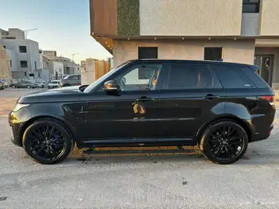 رنج روفر SVR 3