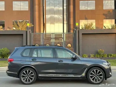 BMW X7 2021 3