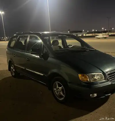 فان هيونداي تراجيت 2001 2