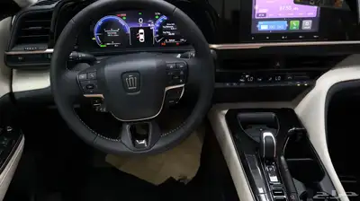 كراون بريستيج 2026 28