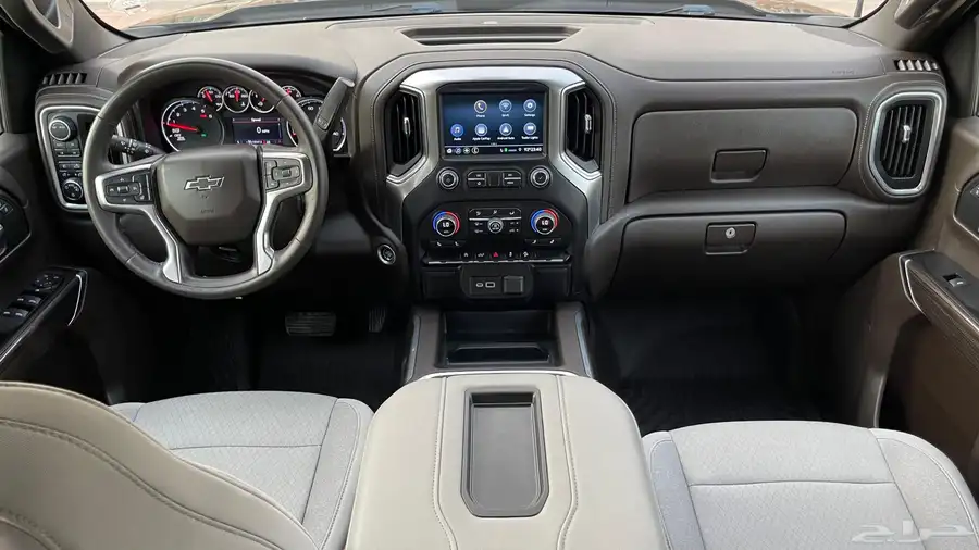 شيفورليه سلفرادو 2021 RST Z71 11