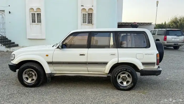 لاندكروزر 1993. VXR 1