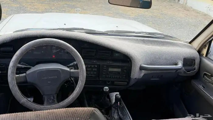 لاندكروزر 1993. VXR 7