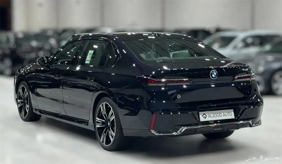 بي ام دبليو 735i M kit موديل 2026 فل كامل أندفجول جديد . 5